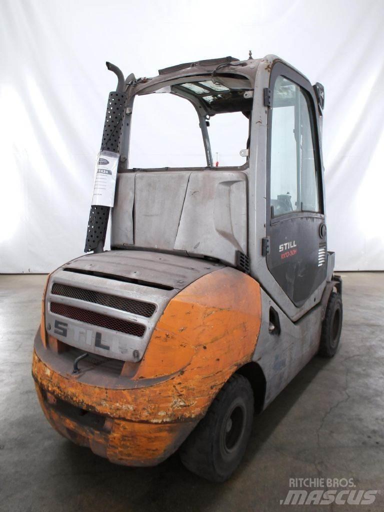 Still RX70-30 Carretillas diesel