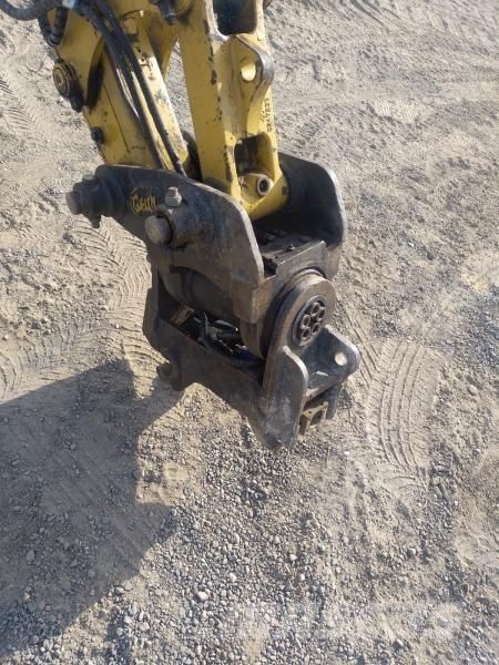 CAT 306 CR Mini excavadoras < 7t