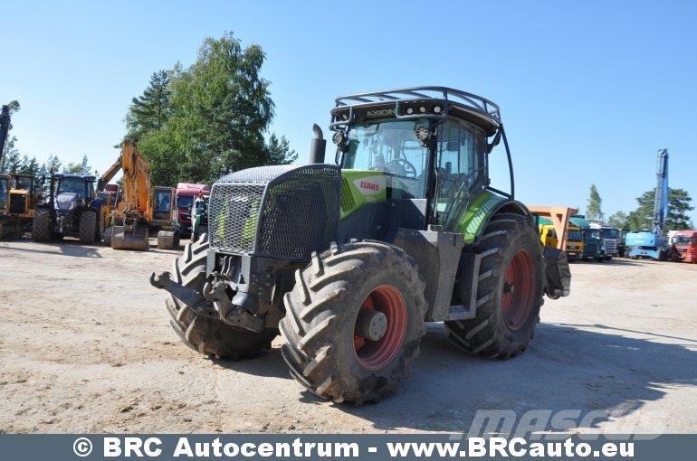 CLAAS Axion 870 Tractores