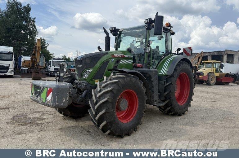 Fendt 724 Vario Tractores