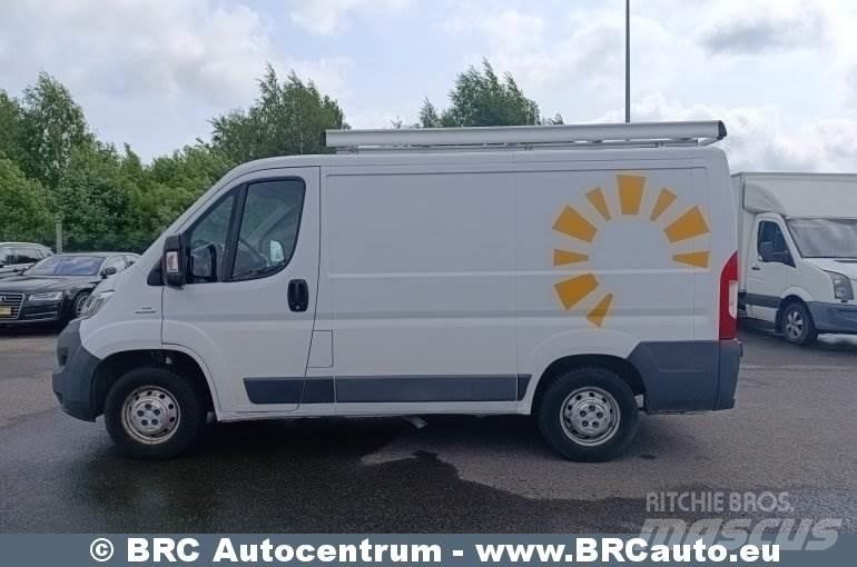 Fiat Ducato Furgonetas de caja cerrada