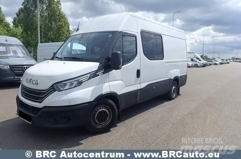 Iveco Daily Furgonetas de caja cerrada