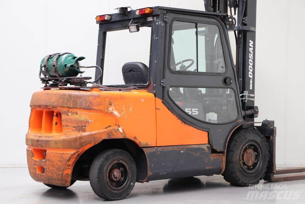 Doosan G55SC-5 Carretillas LPG