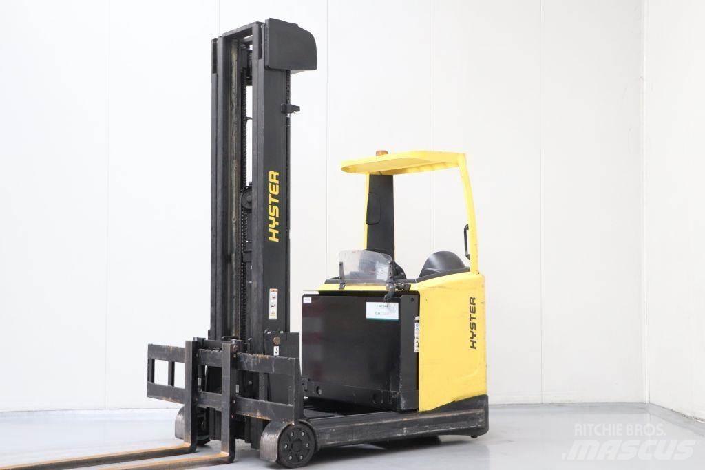 Hyster R2.5 Carretillas retráctiles