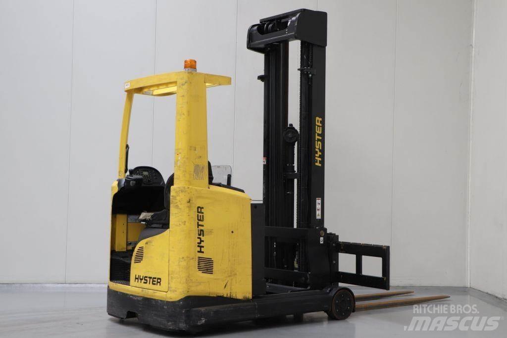Hyster R2.5 Carretillas retráctiles