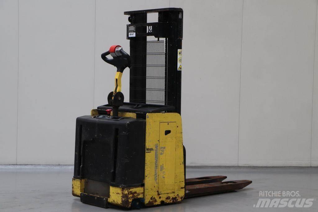 Hyster S1.2S-30 IL Apiladores eléctricos