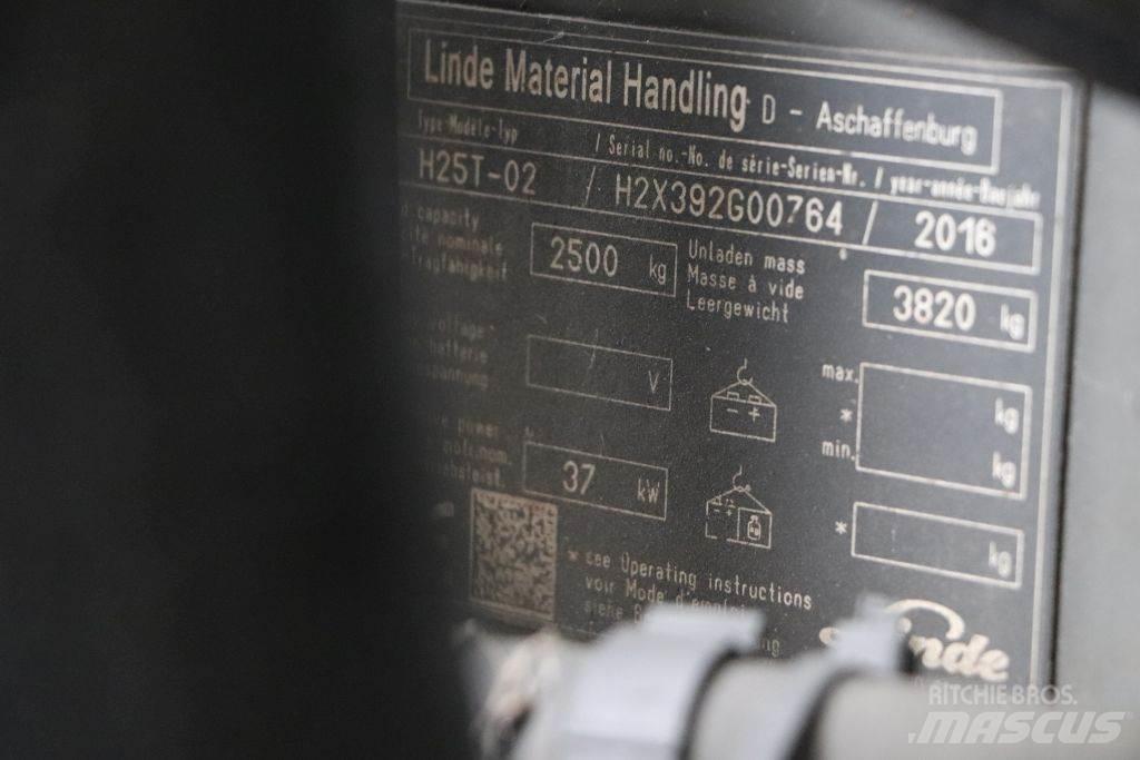 Linde H25T-02 Carretillas LPG