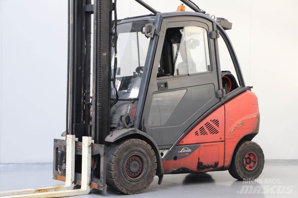 Linde H30T-02 Carretillas LPG