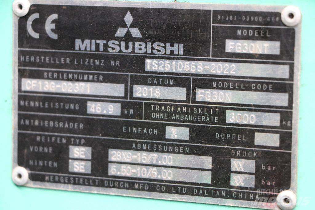 Mitsubishi FG30NT Carretillas LPG