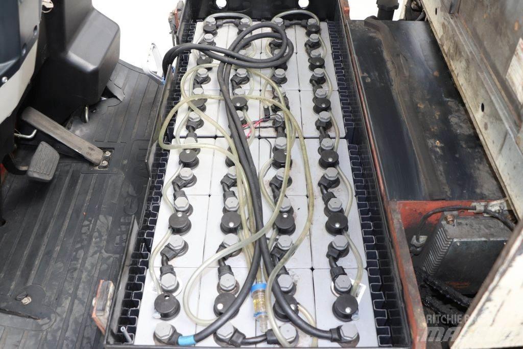 Nissan N01L-13U Carretillas de horquilla eléctrica