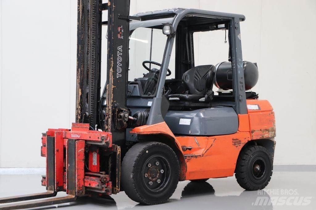 Toyota 02-7FGJF35 Carretillas LPG