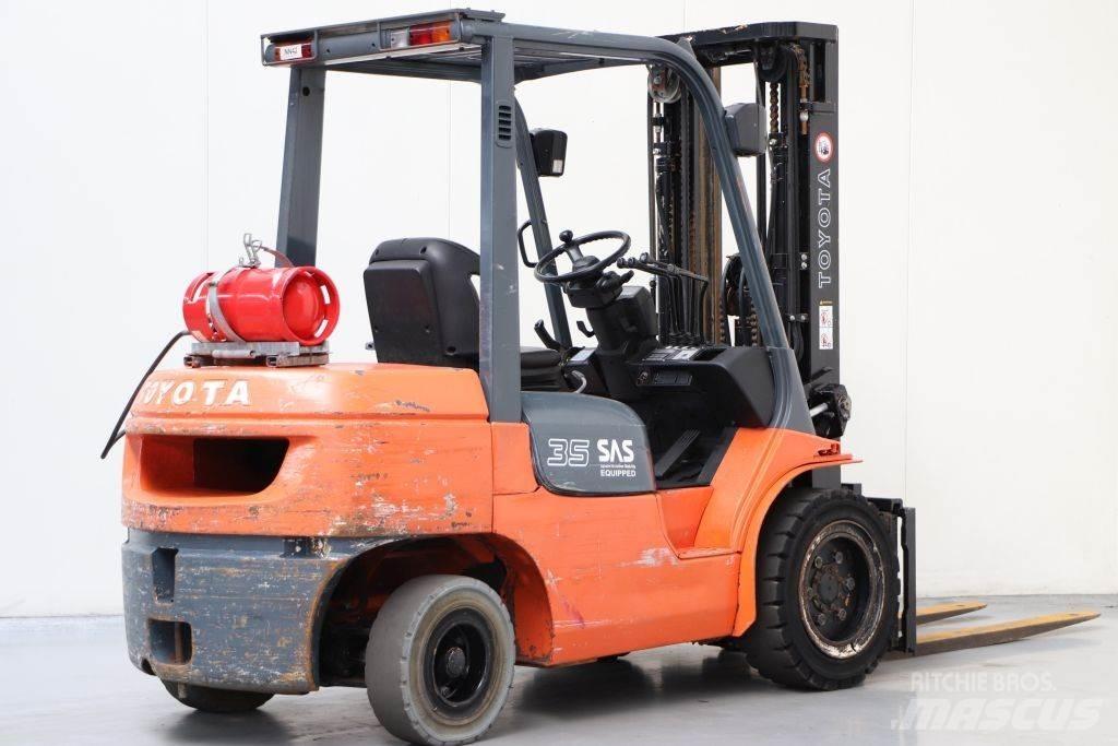 Toyota 02-7FGJF35 Carretillas LPG
