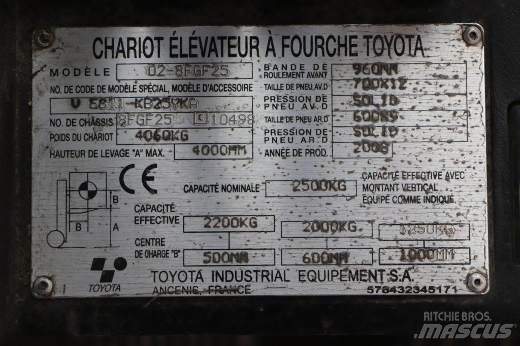 Toyota 02-8FGF25 Carretillas LPG