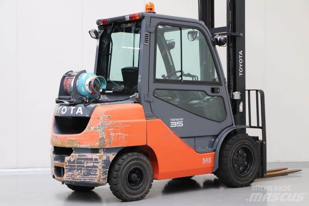 Toyota 02-8FGJF35 Carretillas LPG