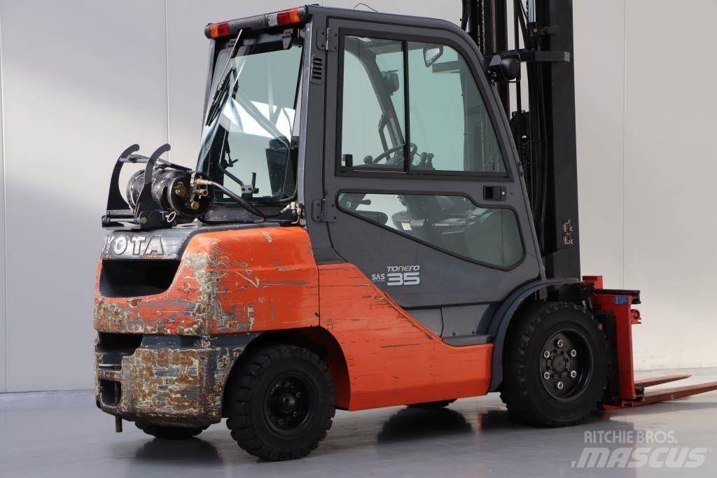 Toyota 02-8FGJF35 Carretillas LPG