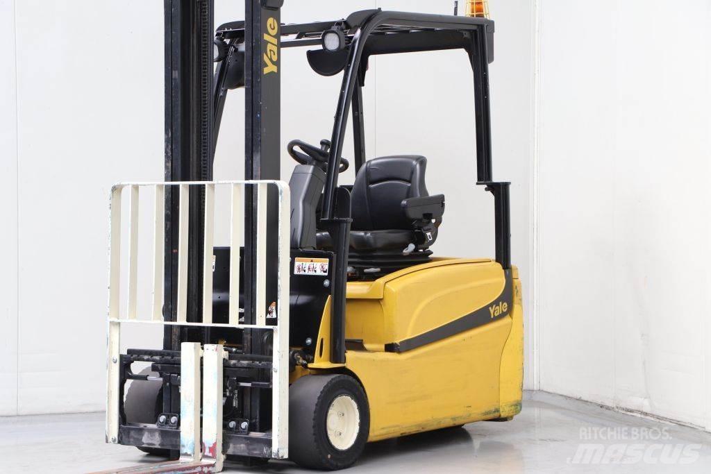 Yale ERP18VT Carretillas de horquilla eléctrica
