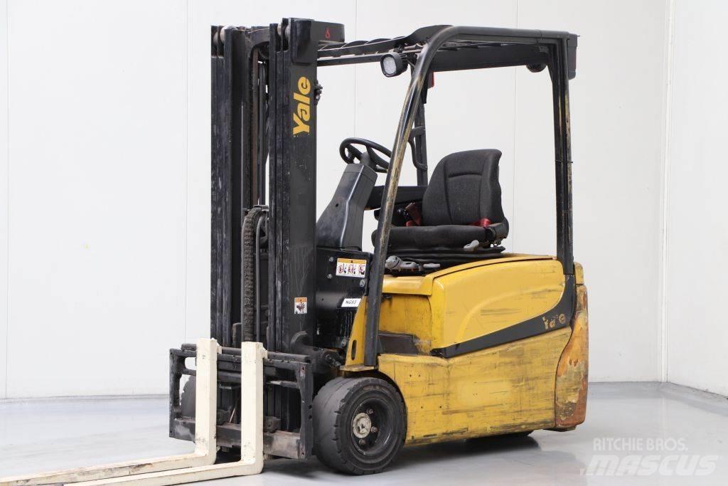Yale ERP20VT Carretillas de horquilla eléctrica
