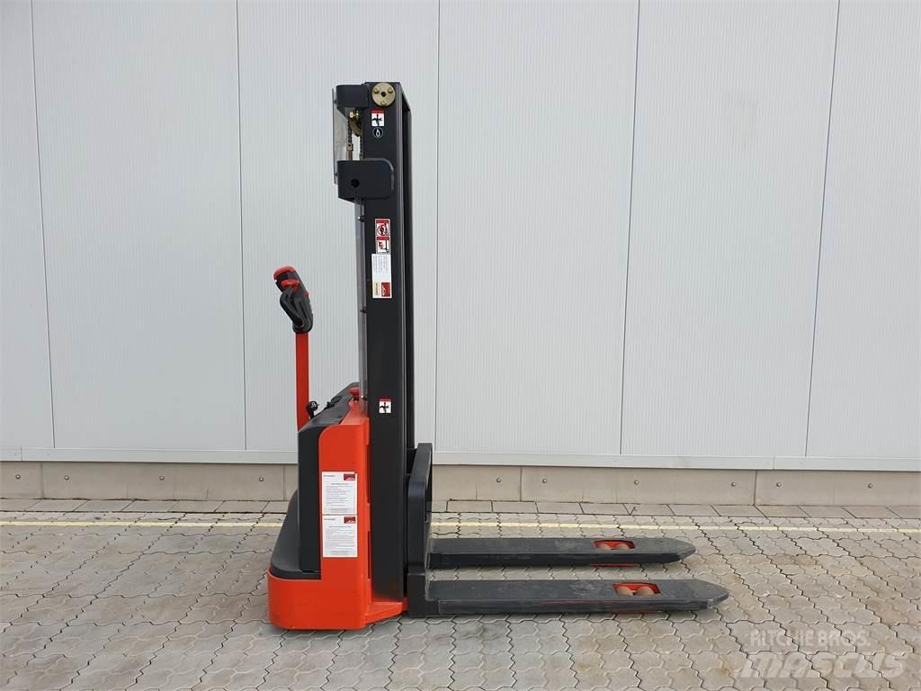 Linde #N/A Apiladores eléctricos