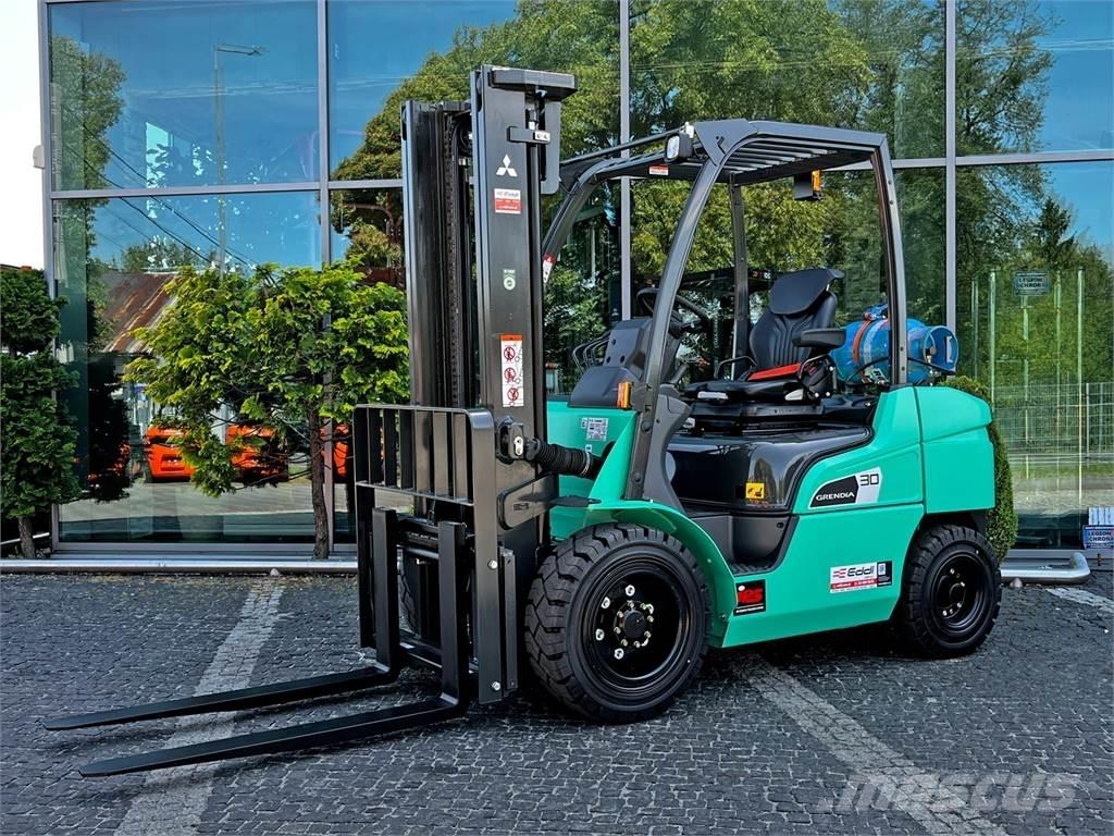 Mitsubishi FG30N Carretillas LPG