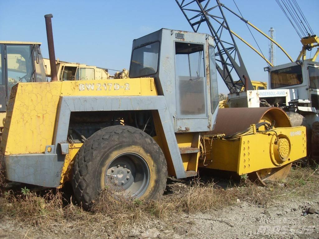 Bomag 217D Rodillos de un solo tambor
