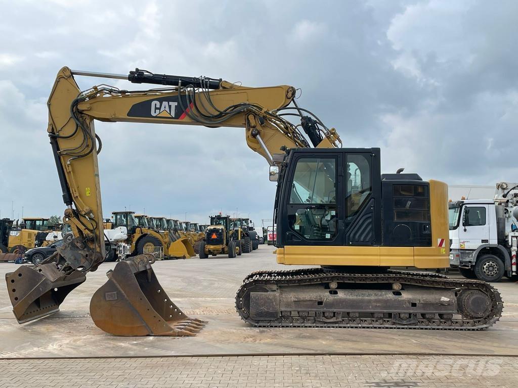 CAT 325F LCR Excavadoras de cadenas