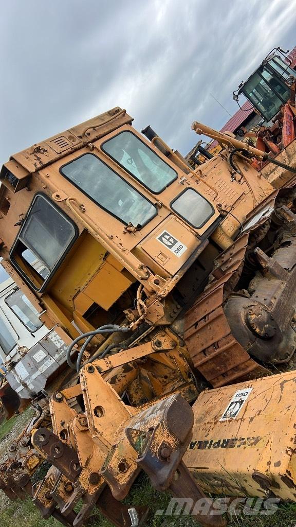 CAT D 6 D Cabinas e interior