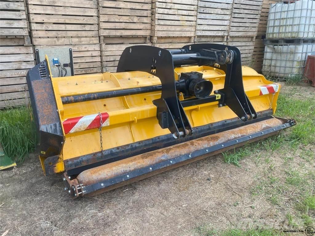 Müthing Farmer 300 Segadoras y cortadoras de hojas para pastos