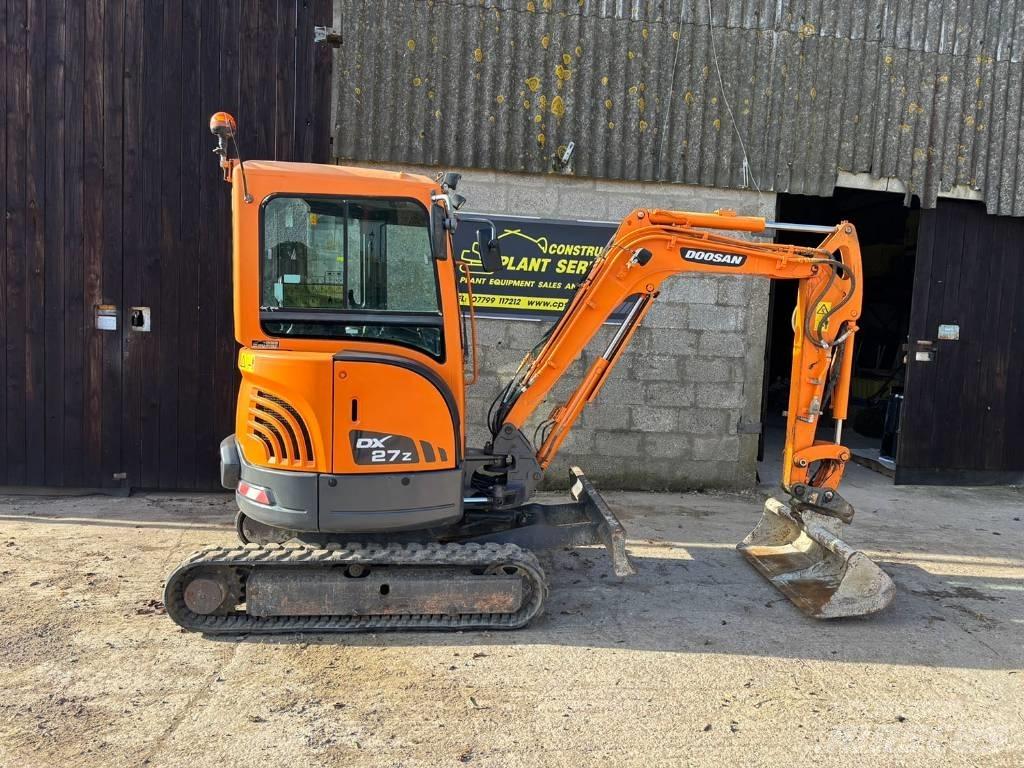 Doosan DX 27 Z Mini excavadoras < 7t