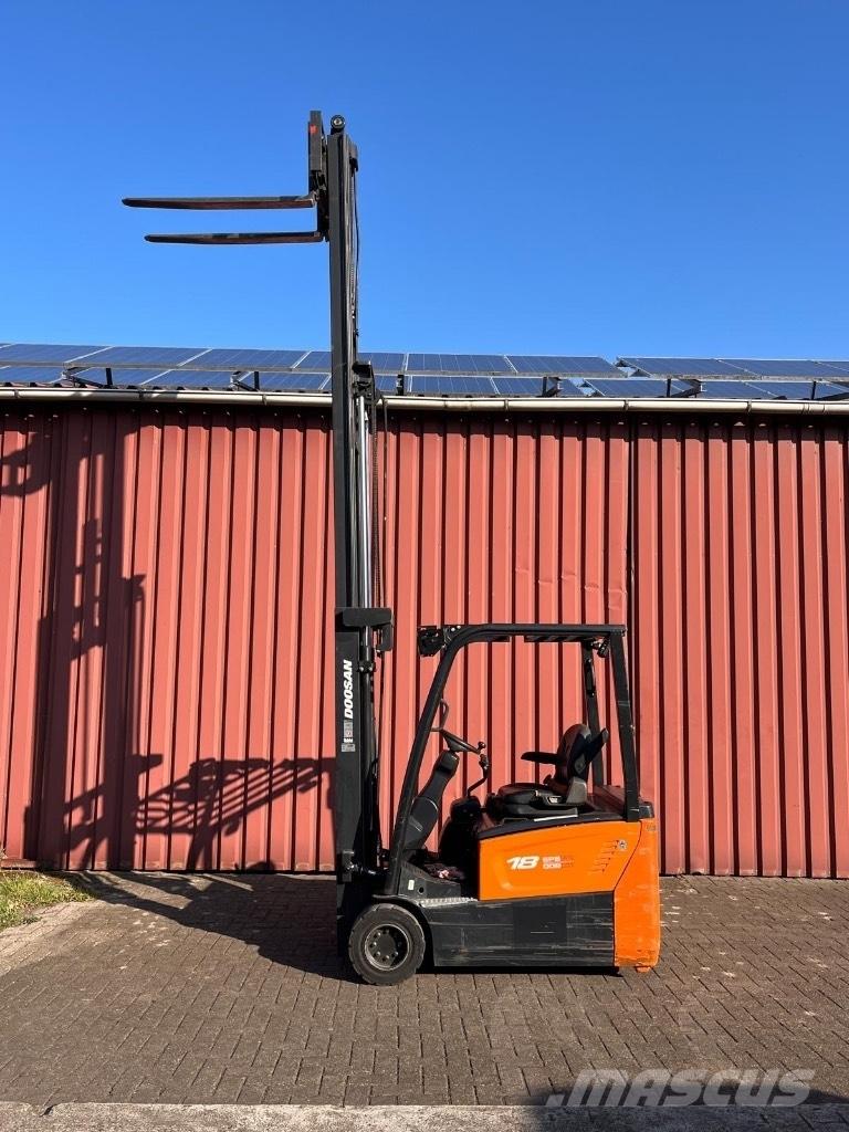 Doosan B 18 T-7 Carretillas de horquilla eléctrica