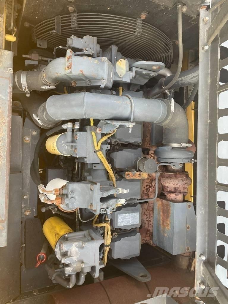 Komatsu PC 400-8 Excavadoras de cadenas