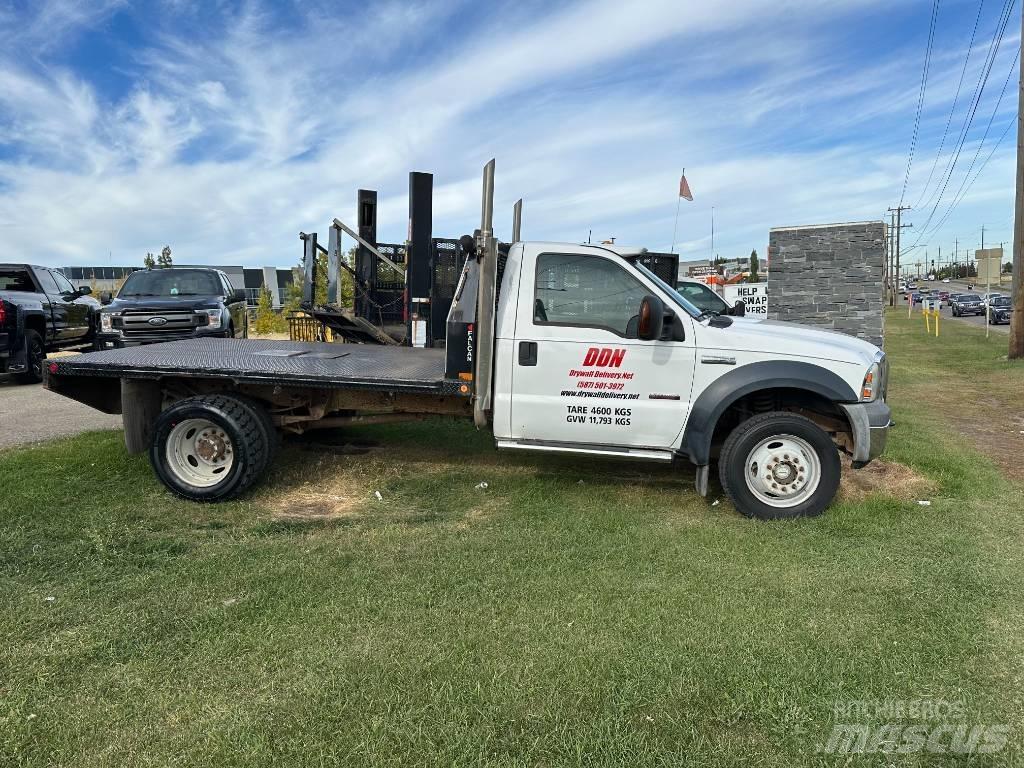 Ford F 550 XLT Camiones plataforma