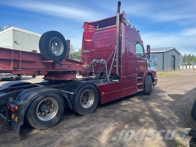 Volvo NH 12 Cabezas tractoras
