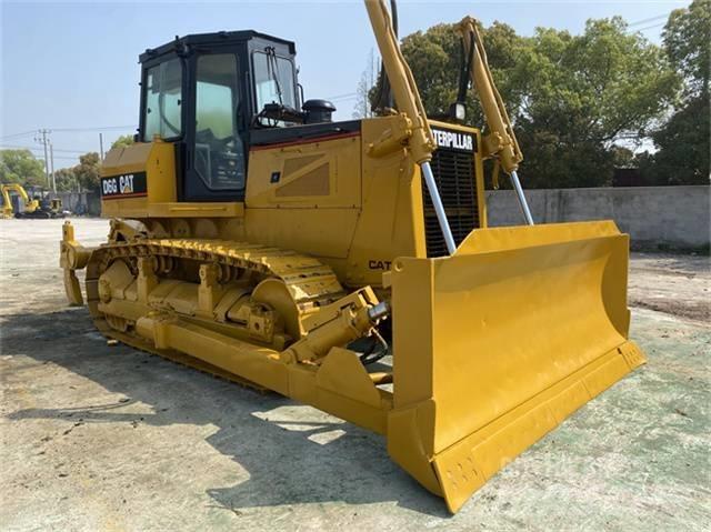 CAT D 6 G Buldozer sobre oruga