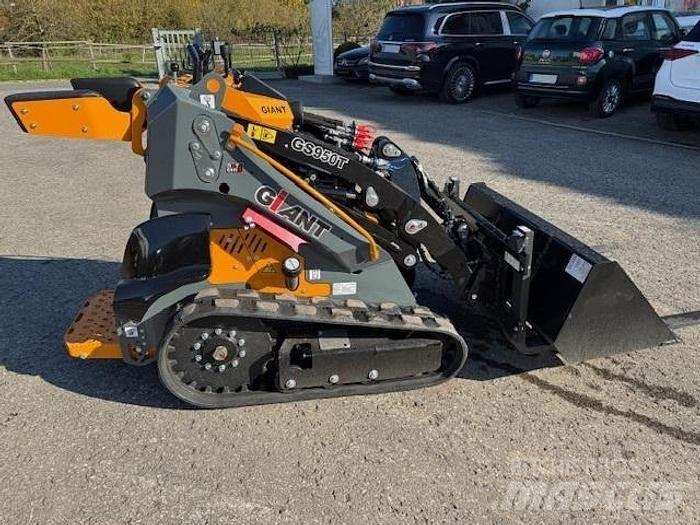 GiANT GS 950T Cargadoras sobre ruedas