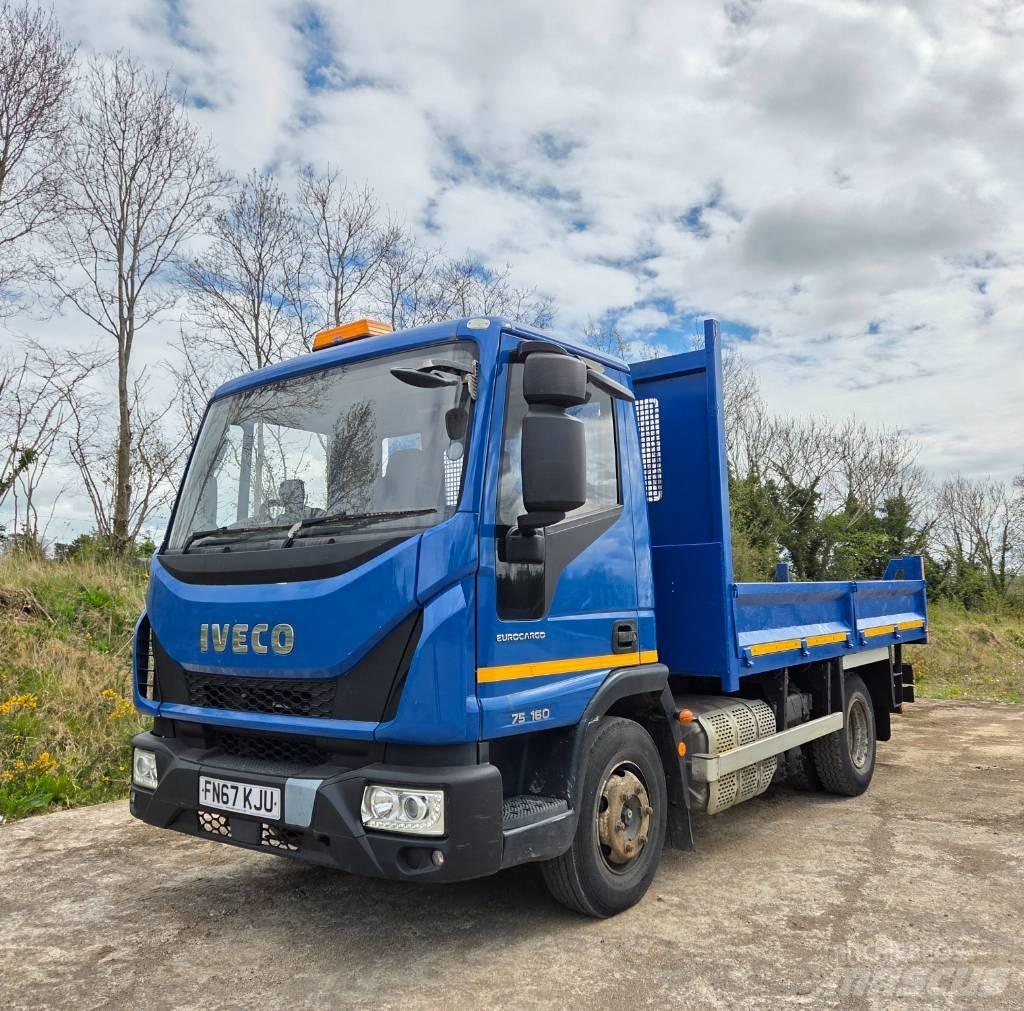 Iveco 75E 16 Camiones bañeras basculantes o volquetes