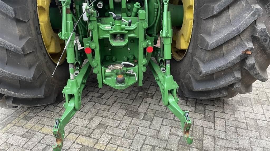 John Deere 7R330 Tractores