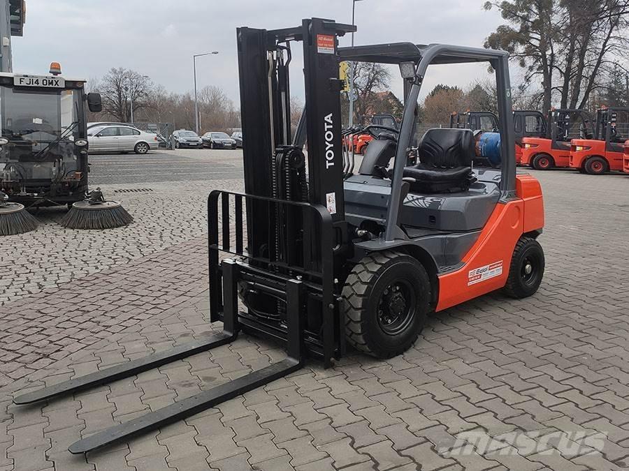 Toyota 02-8FGF20 Carretillas LPG