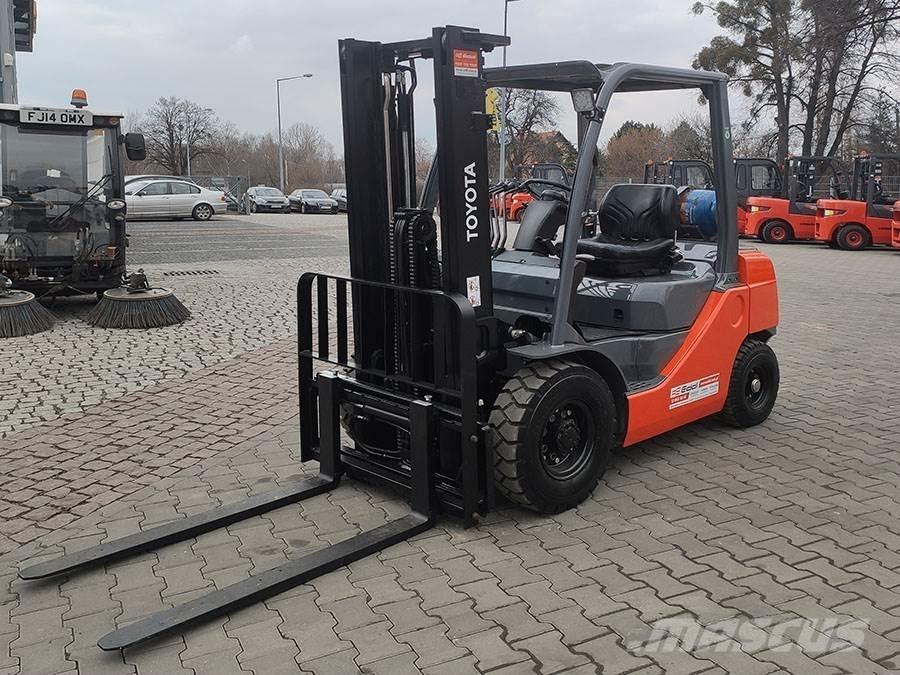 Toyota 02-8FGF20 Carretillas LPG