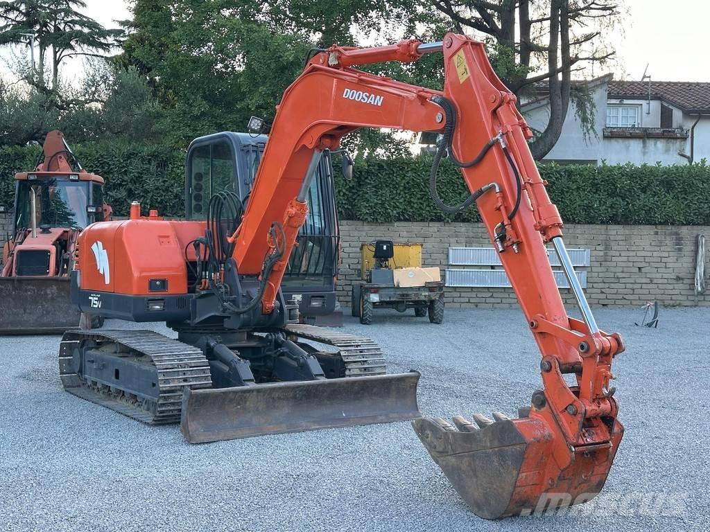 Doosan SOLAR 75V Excavadoras 7t - 12t