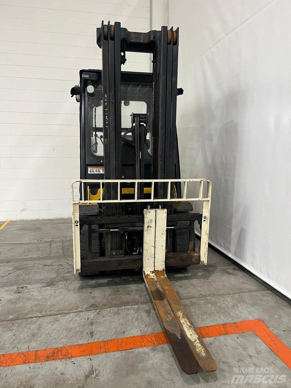Yale GDP35VX Carretillas diesel