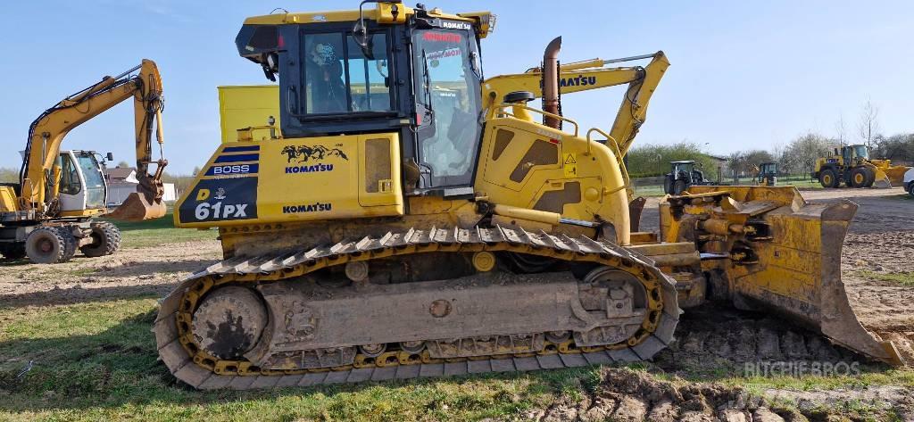 Komatsu D61PX - 24 Buldozer sobre oruga
