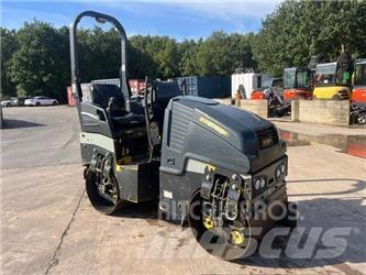 Bomag BW 80 AD-5 Rodillos de doble tambor