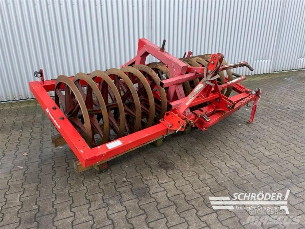 Kverneland 2,50 M Rodillos