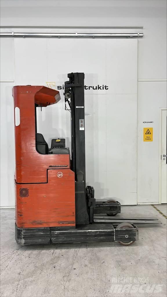 BT RR E 180 Carretillas retráctiles