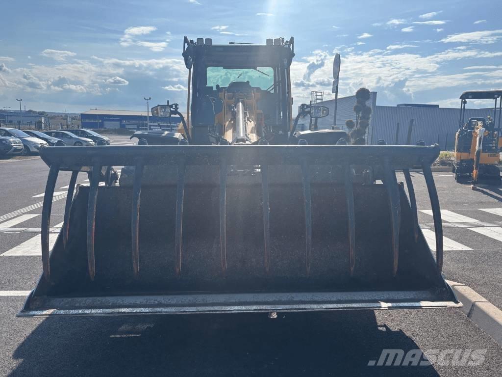 JCB TM 320 S Manipuladores telescópicos agrícolas