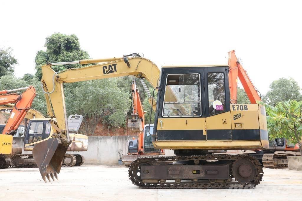 CAT E 70 B Mini excavadoras < 7t