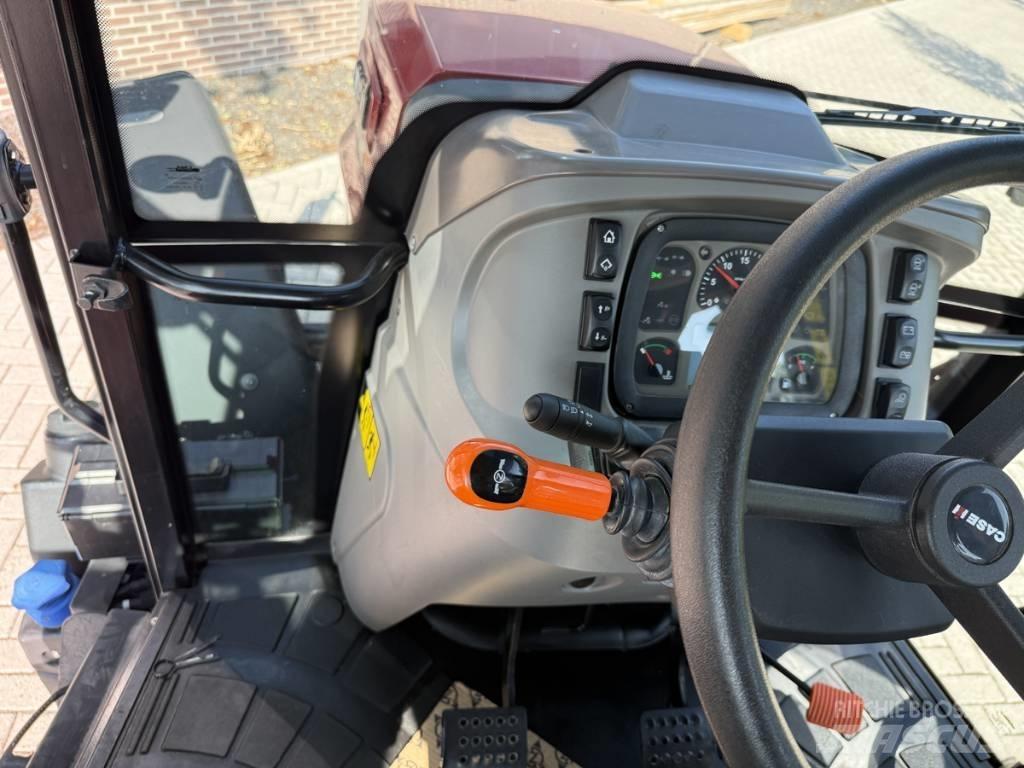 CASE Farmall 100X Tractores