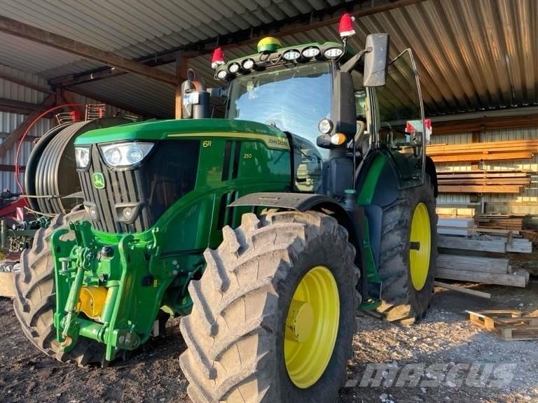 John Deere 6R 250 Tractores