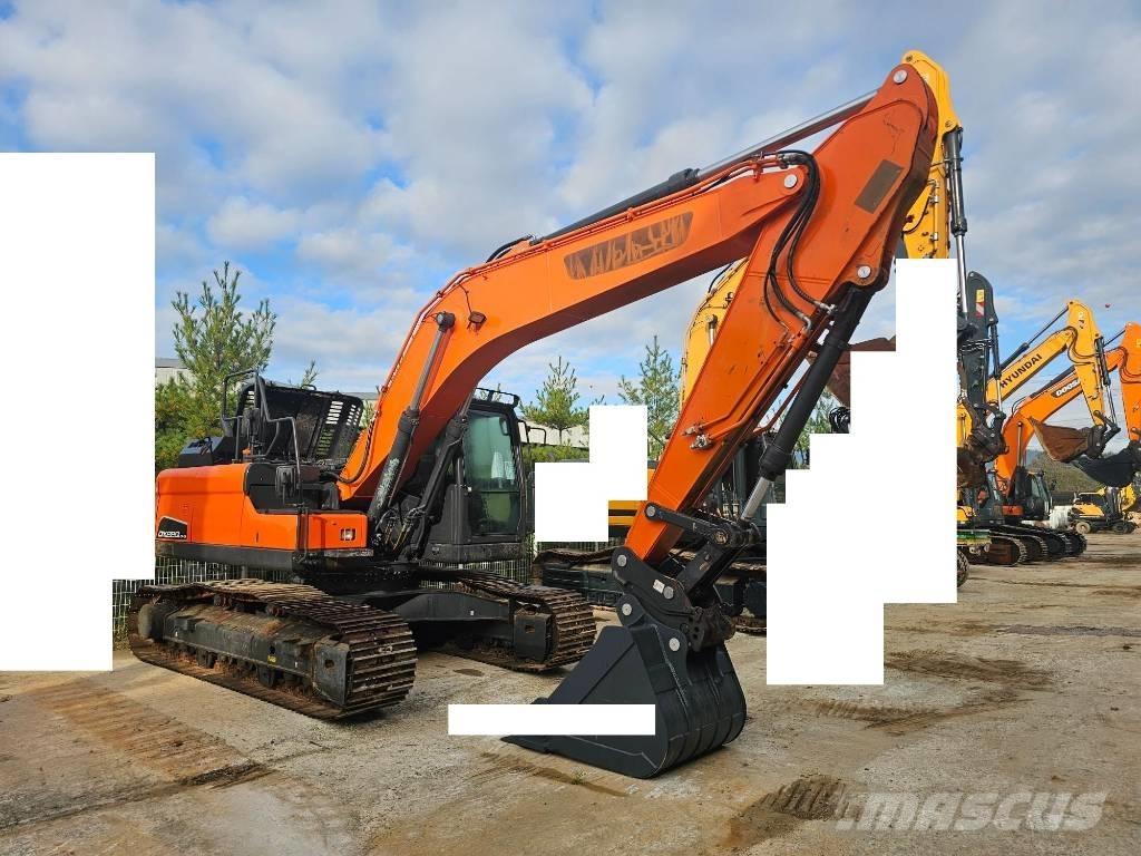 Doosan DX 220LC-5 Excavadoras 7t - 12t