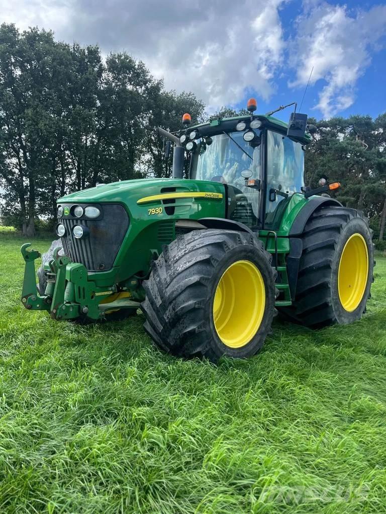 John Deere 7930 Tractores
